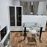 Apartmán Your Outlet 4 *