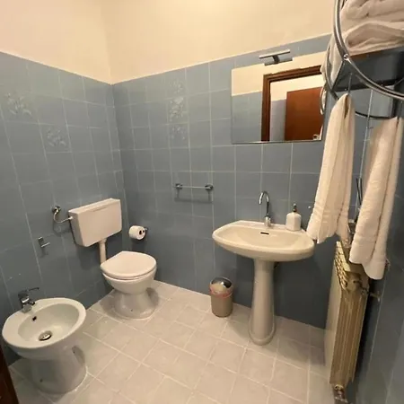 Appartement Your Outlet 4 *