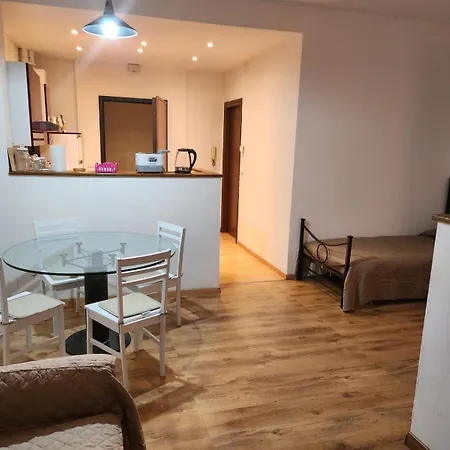 Your Outlet 4 Appartement *