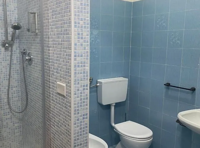 Your Outlet 4 Апартаменты *