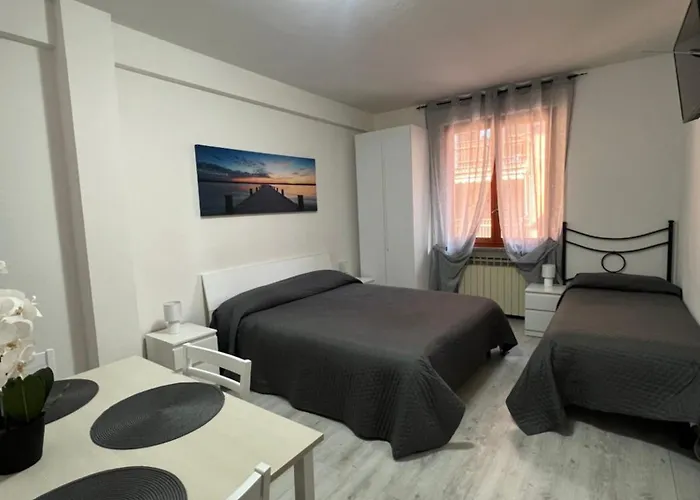 Daire Your Outlet 4 *